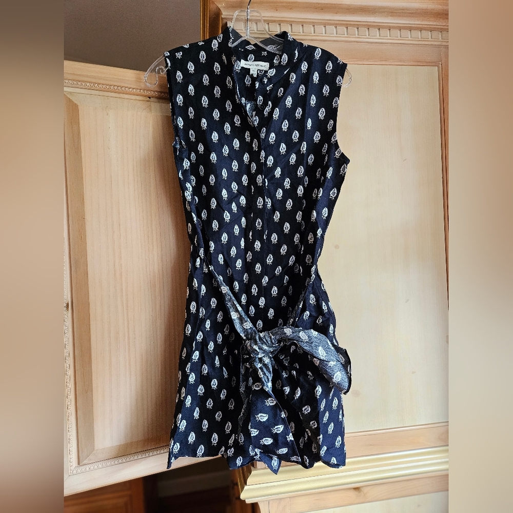 🌟Banana Republic Factory Navy and WhiteTie Front Dress Size XS🌟